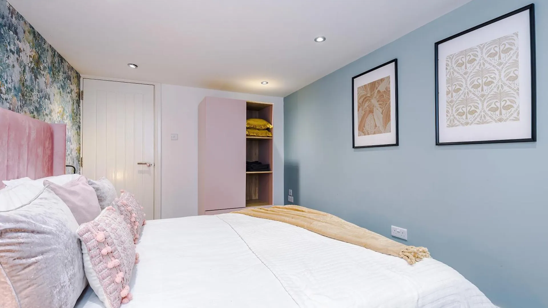 شقة Stylish Boutique Flat In Harrogate - Sleeps 16